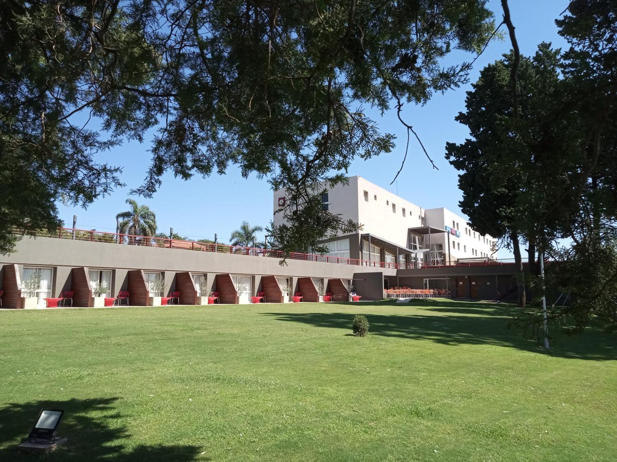Amérian Villa del Dique Extérieur photo